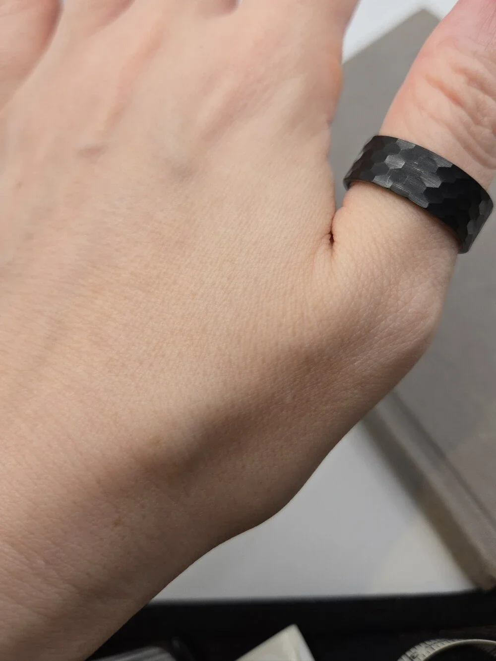 Black Tungsten Wood Inside Lining Band Ring for Men Sz9 Masculine Macho Manly 8m